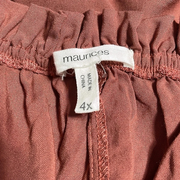 Maurices Plus Size Solid Eyelet Sleeve Off The Shoulder Top size 4xl (26) - Picture 5 of 8